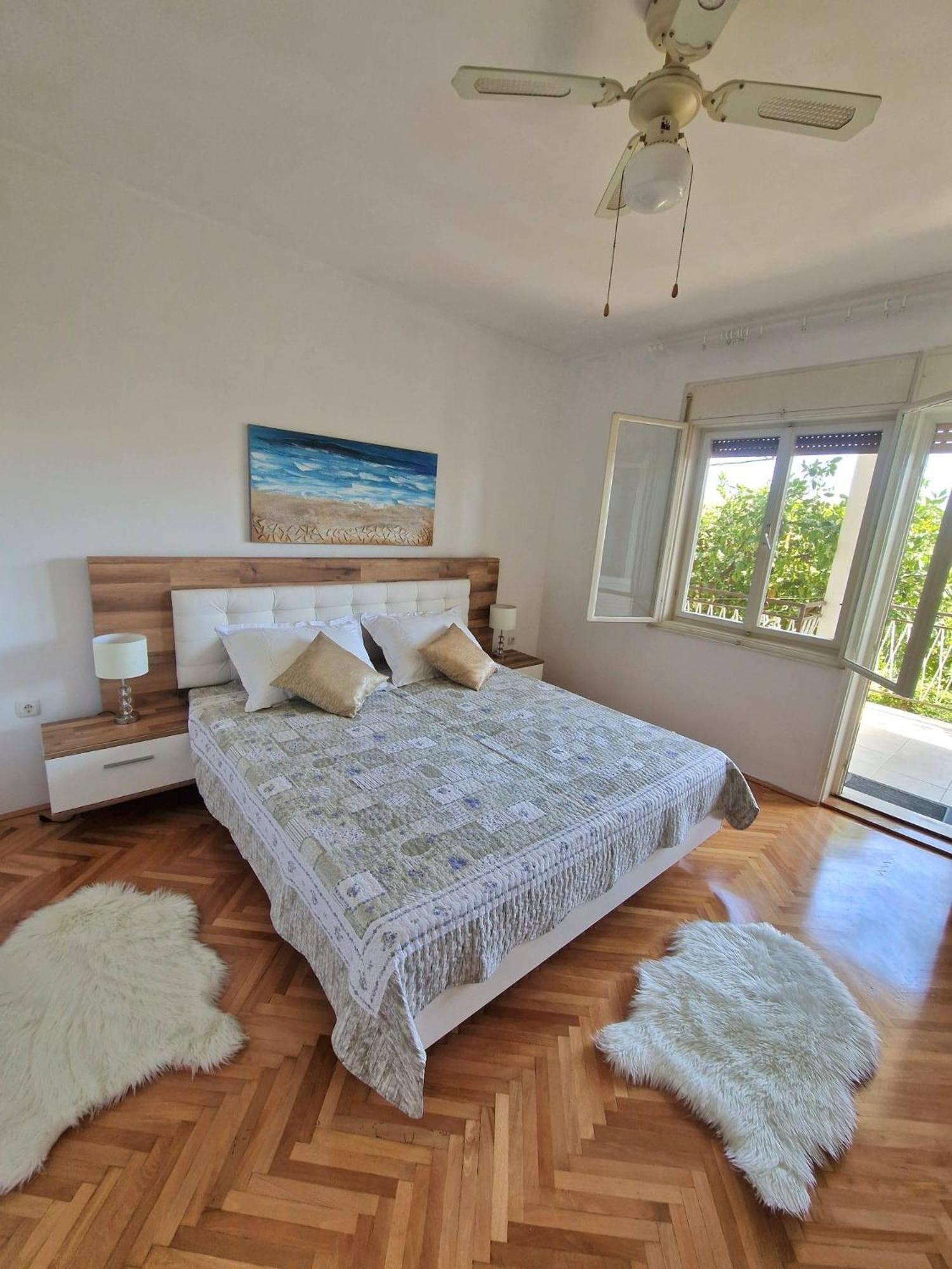 Apartments By The Sea Seget Donji, Trogir - 2029 Eksteriør bilde