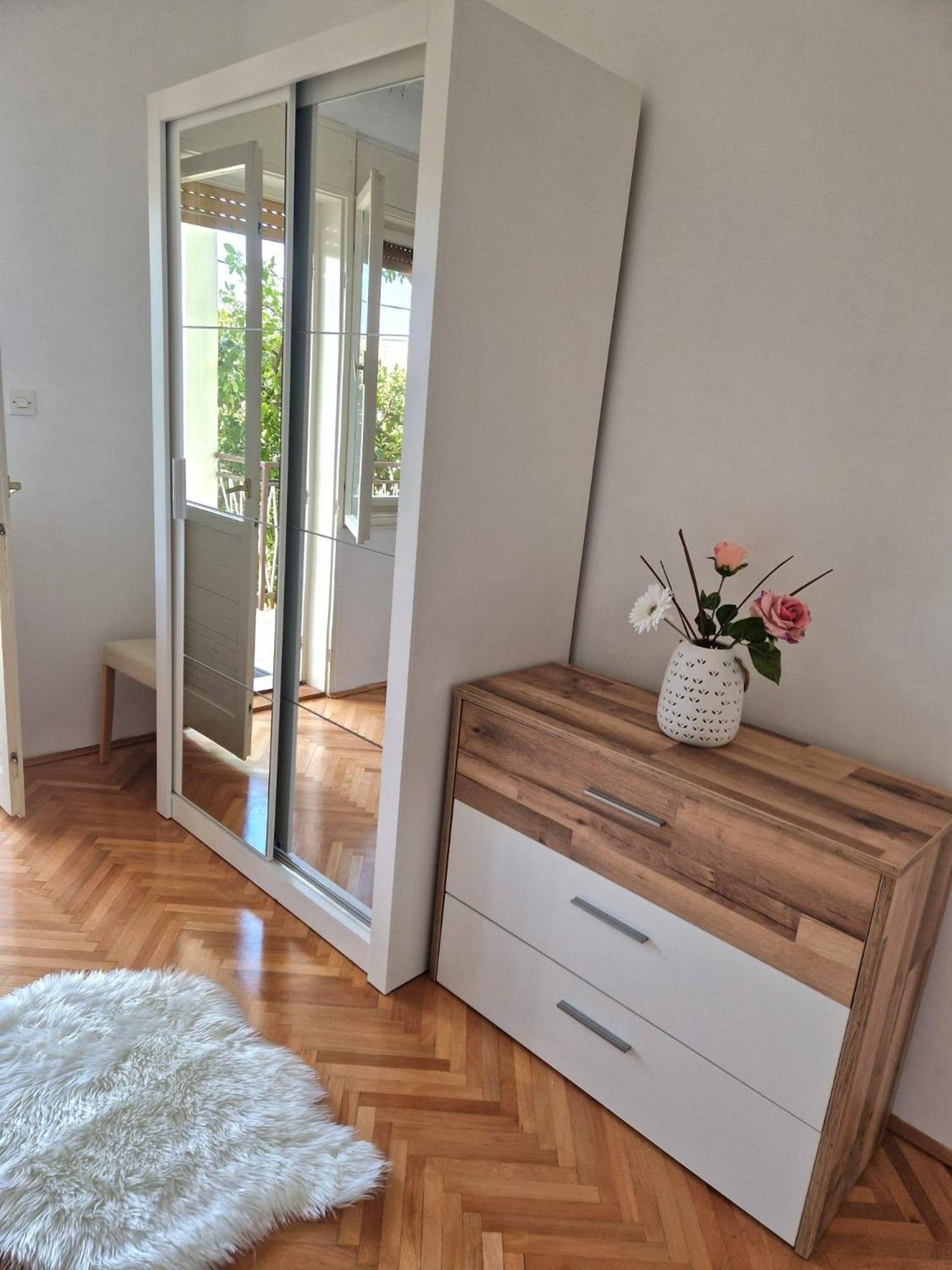 Apartments By The Sea Seget Donji, Trogir - 2029 Rom bilde