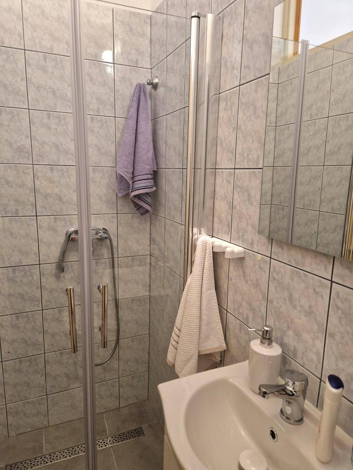 Apartments By The Sea Seget Donji, Trogir - 2029 Rom bilde